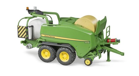 Bruder 2032 Balika balkov s John Deere C441R + dva lisy